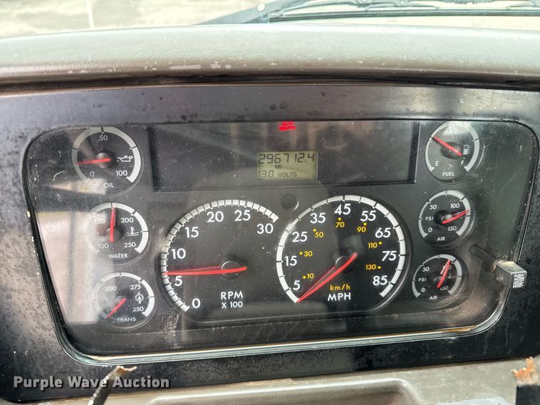 image for item DO0802 2002 Sterling Acterra utility / service truck