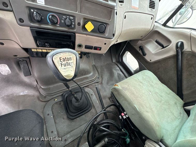 image for item DO0802 2002 Sterling Acterra utility / service truck