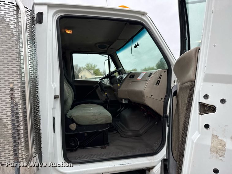 image for item DO0802 2002 Sterling Acterra utility / service truck