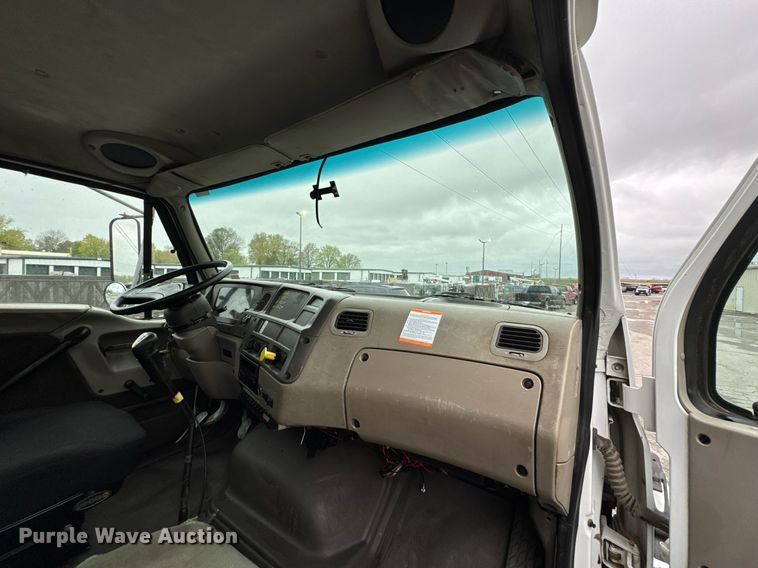 image for item DO0802 2002 Sterling Acterra utility / service truck