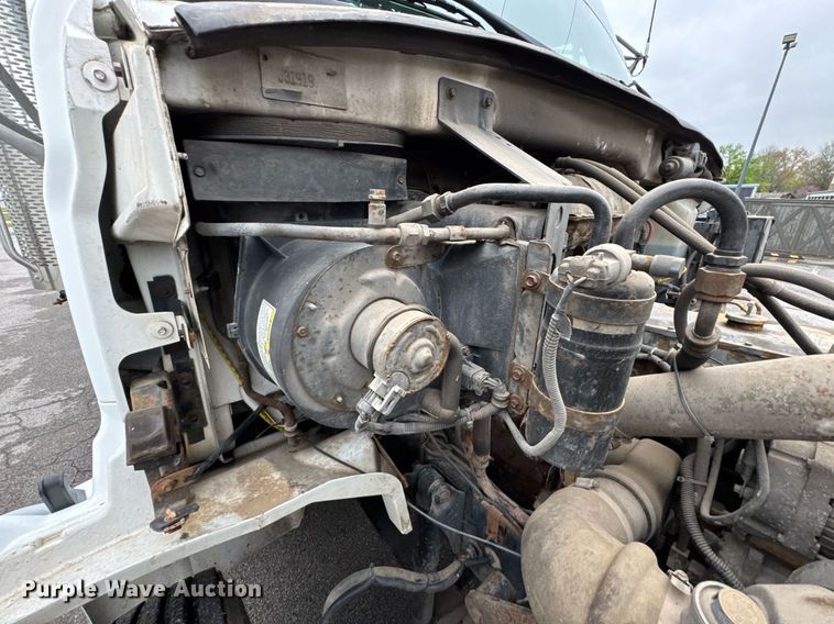 image for item DO0802 2002 Sterling Acterra utility / service truck