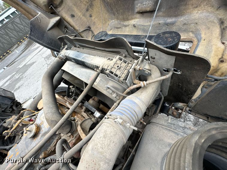 image for item DO0802 2002 Sterling Acterra utility / service truck