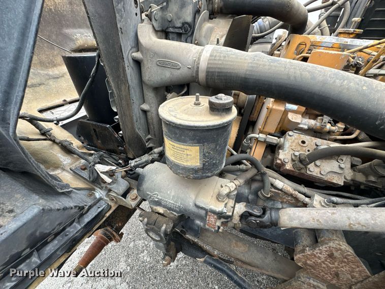 image for item DO0802 2002 Sterling Acterra utility / service truck