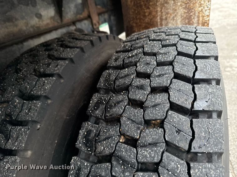 image for item DO0802 2002 Sterling Acterra utility / service truck