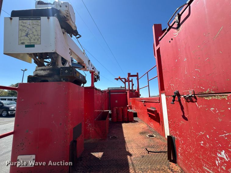 image for item DO0871 2010 International 7000 utility / service truck