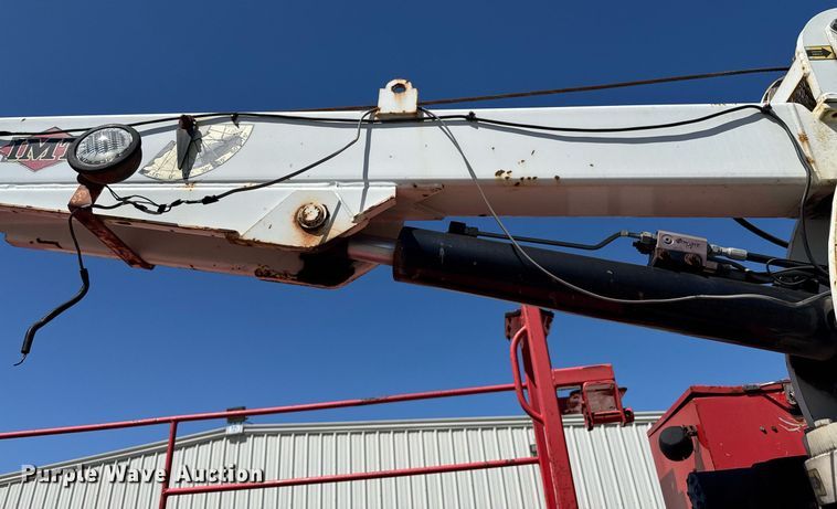 image for item DO0871 2010 International 7000 utility / service truck