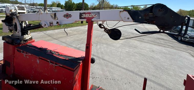 image for item DO0871 2010 International 7000 utility / service truck