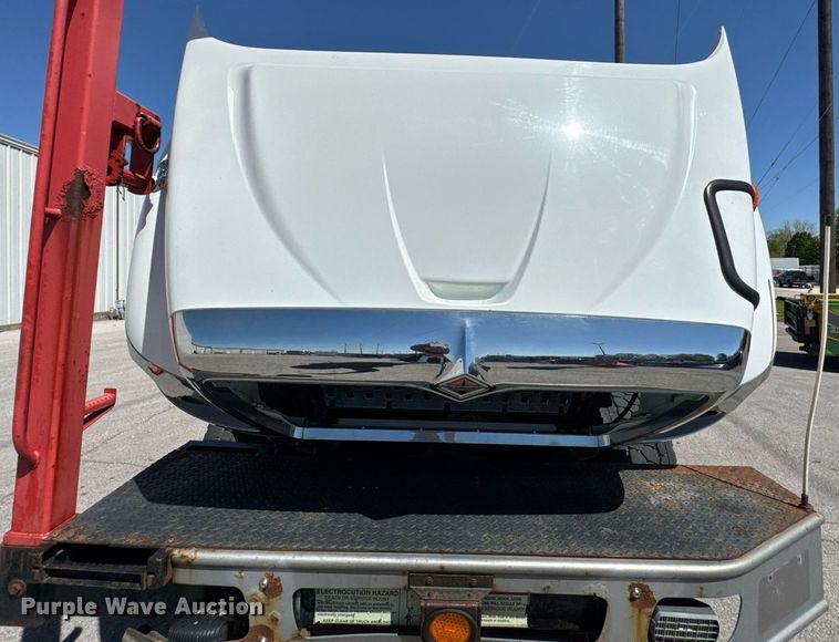 image for item DO0871 2010 International 7000 utility / service truck