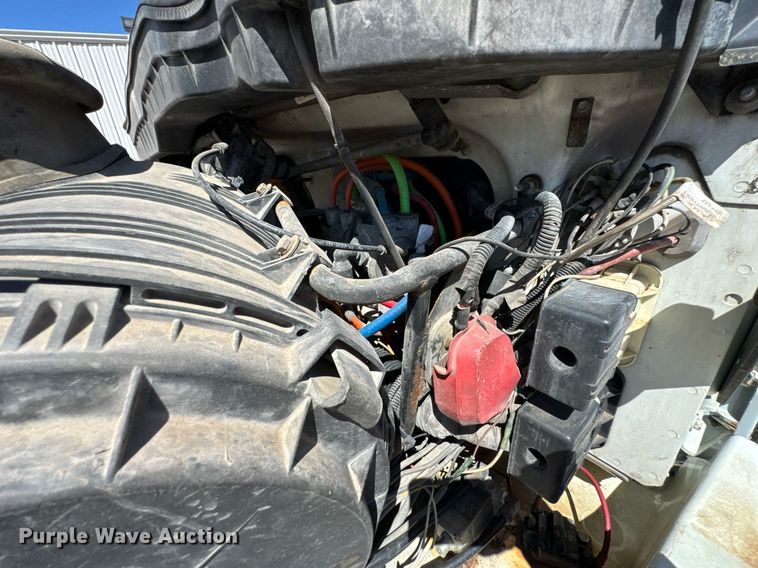 image for item DO0871 2010 International 7000 utility / service truck