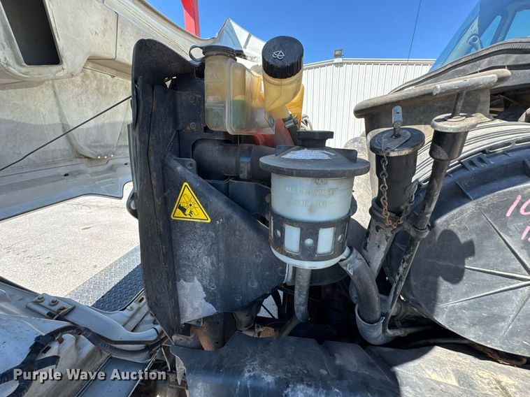 image for item DO0871 2010 International 7000 utility / service truck