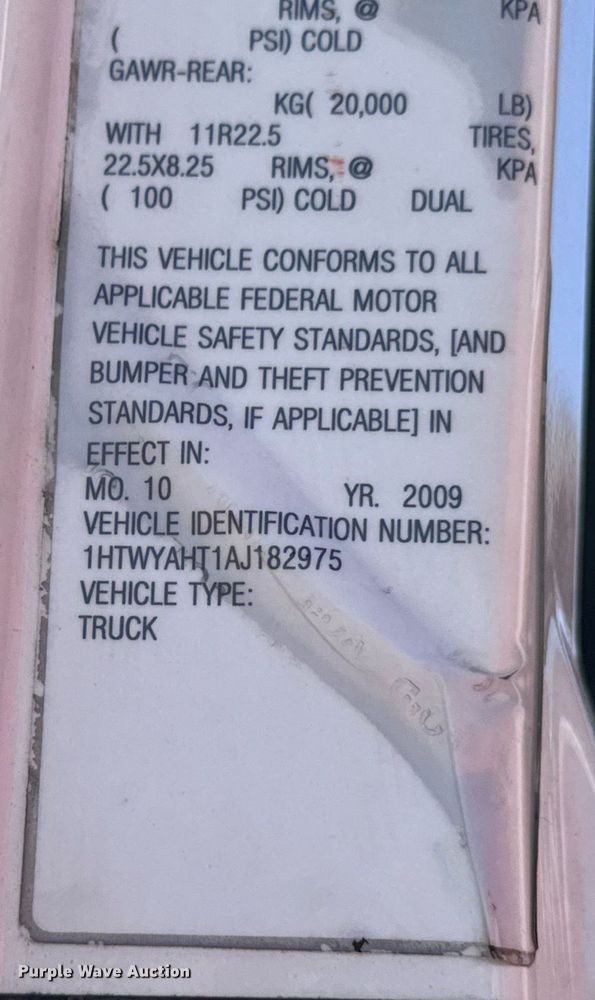 image for item DO0871 2010 International 7000 utility / service truck