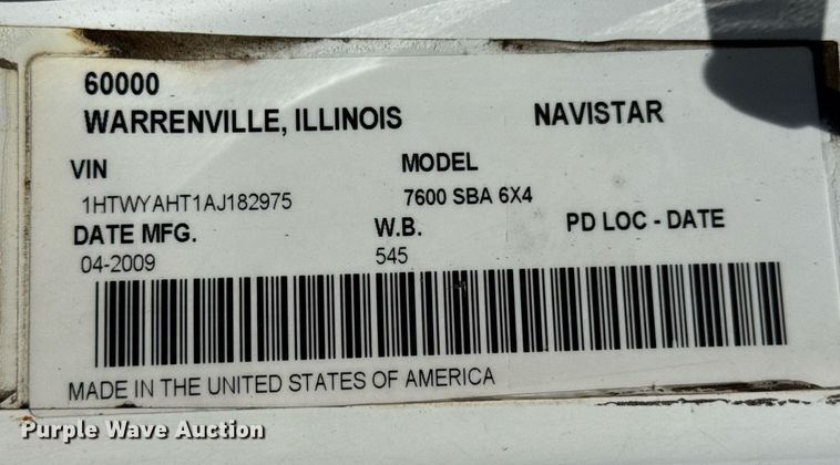 image for item DO0871 2010 International 7000 utility / service truck