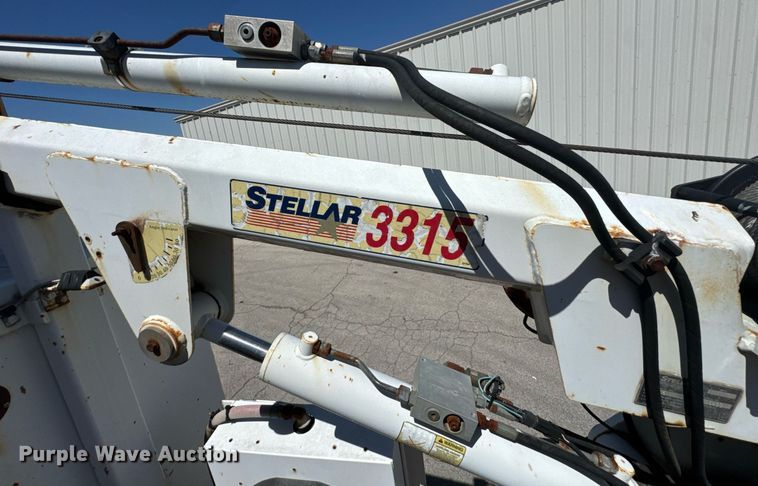 image for item DO0872 2007 International 4000 utility / service truck