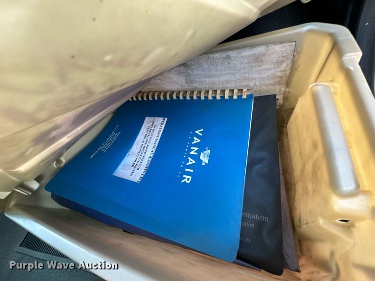 image for item DO0872 2007 International 4000 utility / service truck