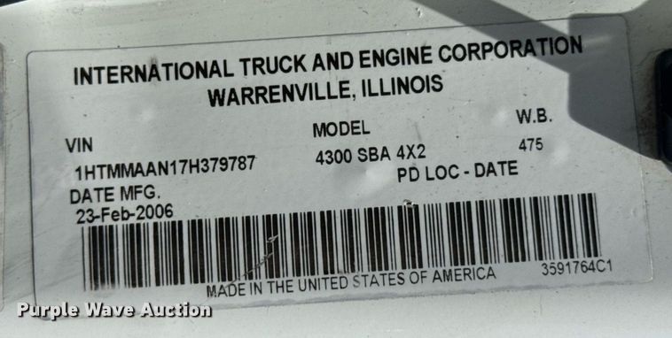 image for item DO0872 2007 International 4000 utility / service truck