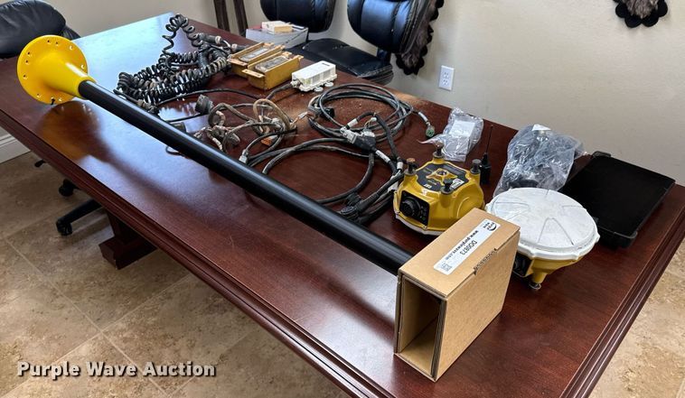 image for item DO0873 Trimble grade control system