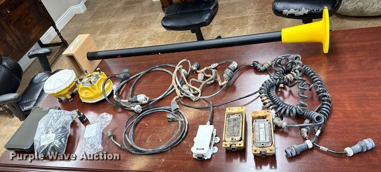 image for item DO0873 Trimble grade control system