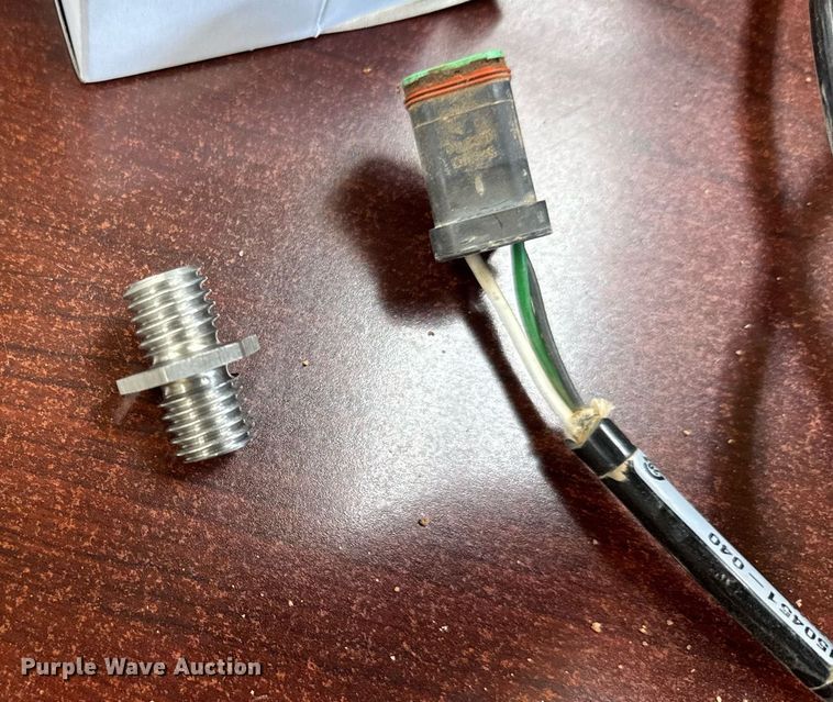 image for item DO0873 Trimble grade control system