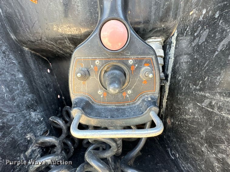 image for item DO0874 2015 Ditch Witch JT30 All Terrain directional boring unit