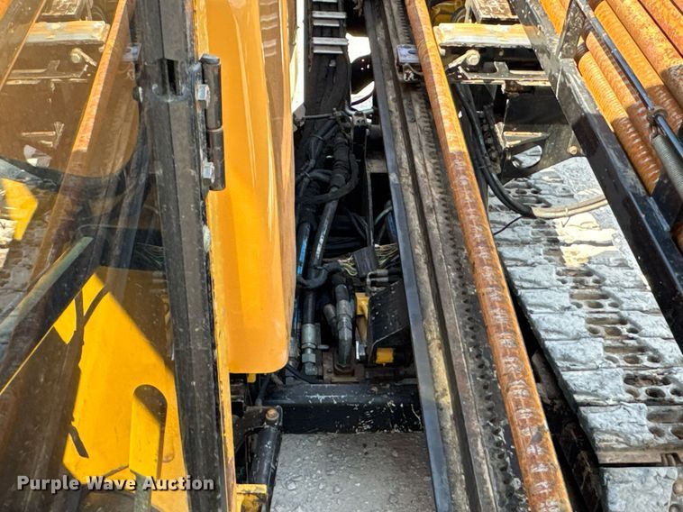 image for item DO0876 2013 Vermeer D24X40 II directional boring unit