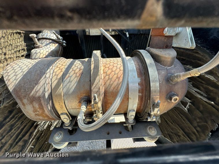 image for item DO0876 2013 Vermeer D24X40 II directional boring unit