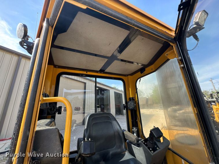 image for item DO0876 2013 Vermeer D24X40 II directional boring unit