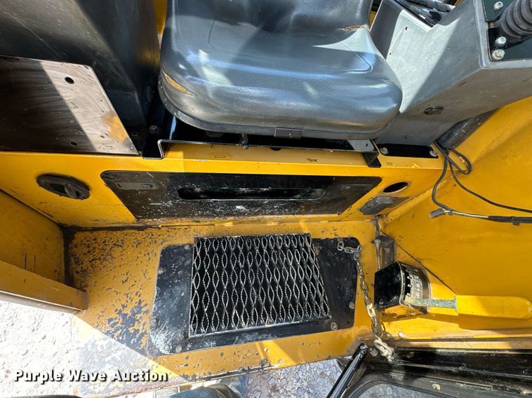 image for item DO0876 2013 Vermeer D24X40 II directional boring unit