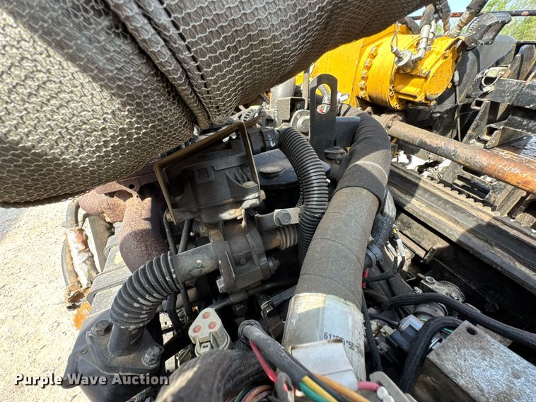 image for item DO0876 2013 Vermeer D24X40 II directional boring unit