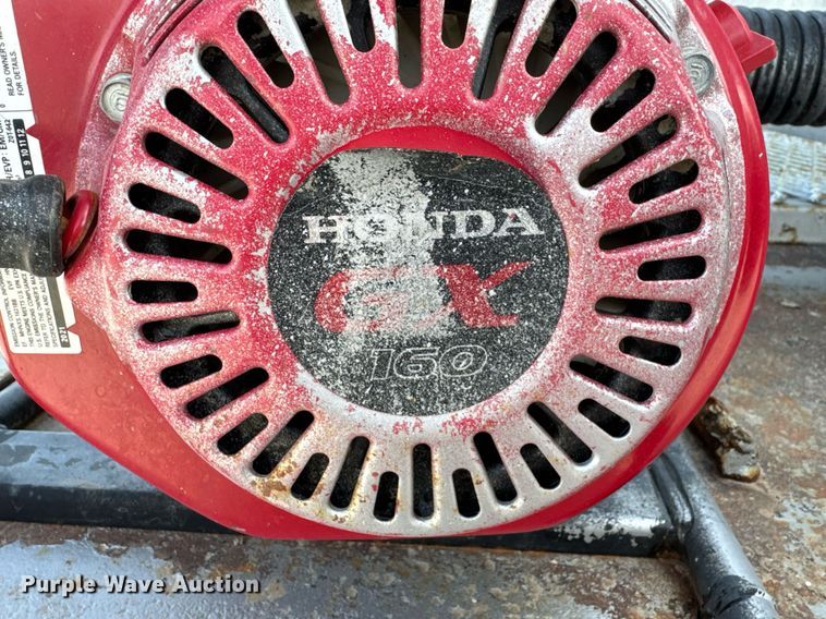 image for item DO0878 2007 International 9400i SBA flatbed truck with mud mixing system