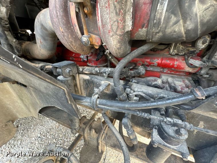 image for item DO0878 2007 International 9400i SBA flatbed truck with mud mixing system