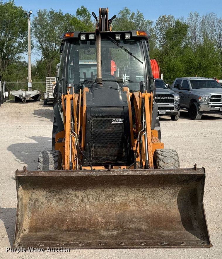 image for item DO0879 2014 Case 580 Super N backhoe