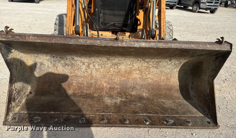 image for item DO0879 2014 Case 580 Super N backhoe