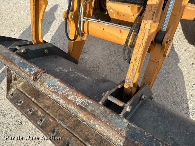 image for item DO0879 2014 Case 580 Super N backhoe