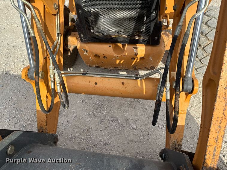 image for item DO0879 2014 Case 580 Super N backhoe