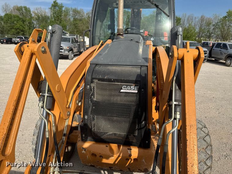 image for item DO0879 2014 Case 580 Super N backhoe