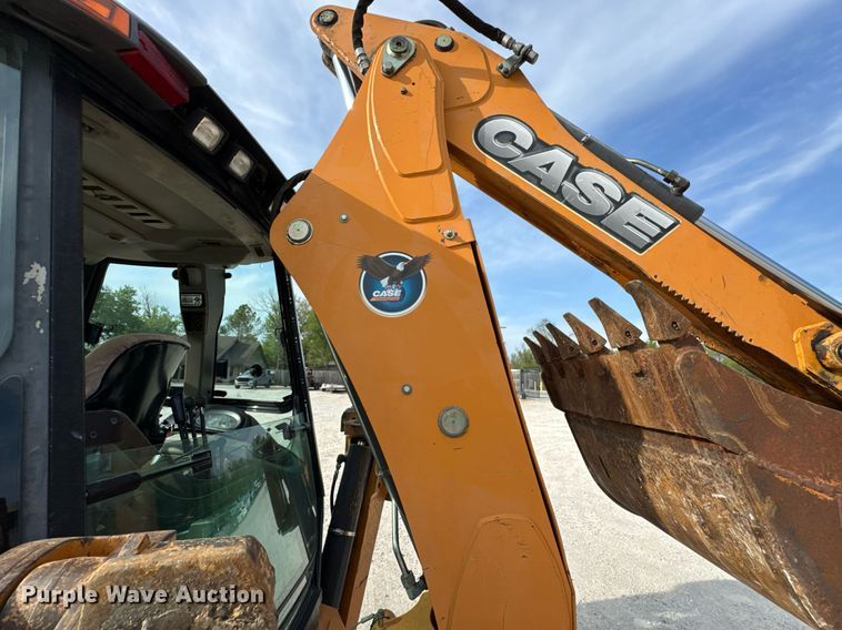 image for item DO0879 2014 Case 580 Super N backhoe