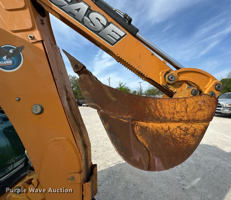 image for item DO0879 2014 Case 580 Super N backhoe