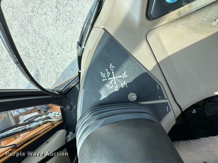 image for item DO0879 2014 Case 580 Super N backhoe