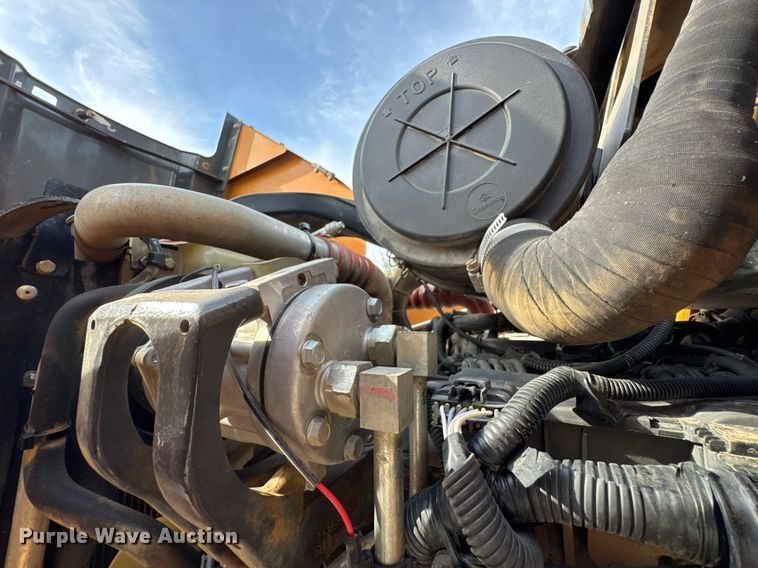 image for item DO0879 2014 Case 580 Super N backhoe