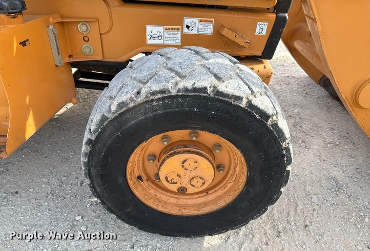 image for item DO0879 2014 Case 580 Super N backhoe