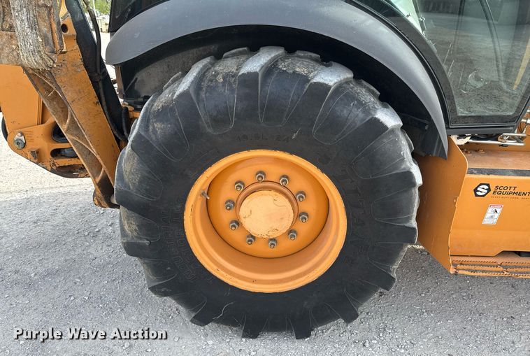 image for item DO0879 2014 Case 580 Super N backhoe