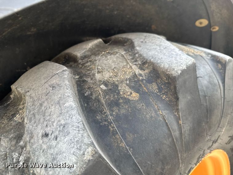 image for item DO0879 2014 Case 580 Super N backhoe