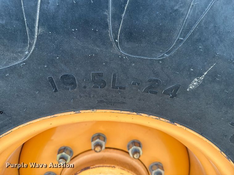 image for item DO0879 2014 Case 580 Super N backhoe