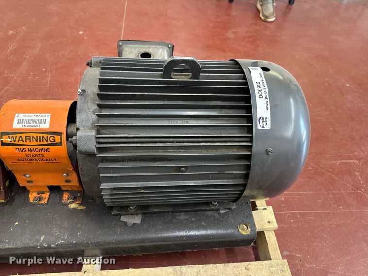 image for item DO0912 (2) centrifugal pumps