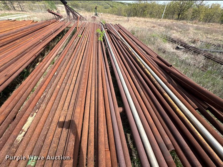 image for item DO0915 (33) joints of 2 3/8