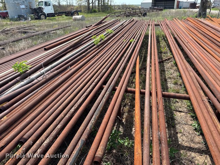 image for item DO0917 (33) joints of 2 3/8