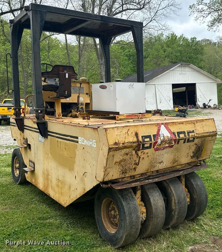 image for item DO0922 Bomag BW9R pneumatic roller