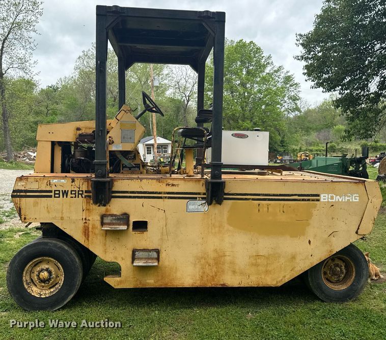 image for item DO0922 Bomag BW9R pneumatic roller