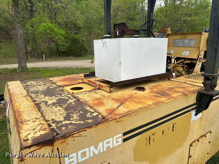 image for item DO0922 Bomag BW9R pneumatic roller