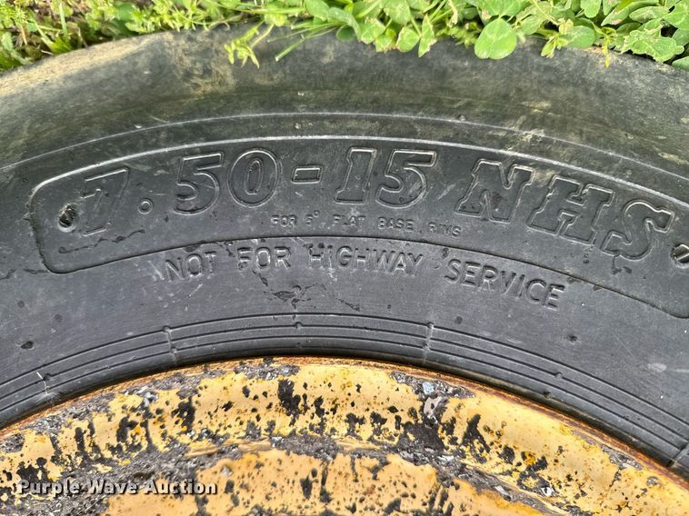 image for item DO0922 Bomag BW9R pneumatic roller